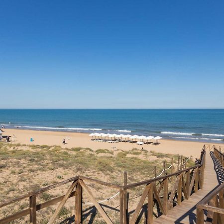 Spacious Villa With Private Pool And Beach Views El Moncayo Zewnętrze zdjęcie